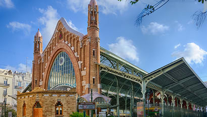 Study Abroad | Valencia Featured Image