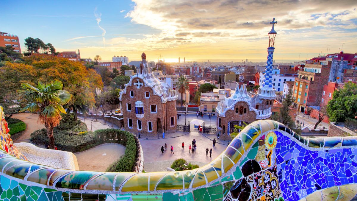 6 Reasons You Need to Go to Barcelona