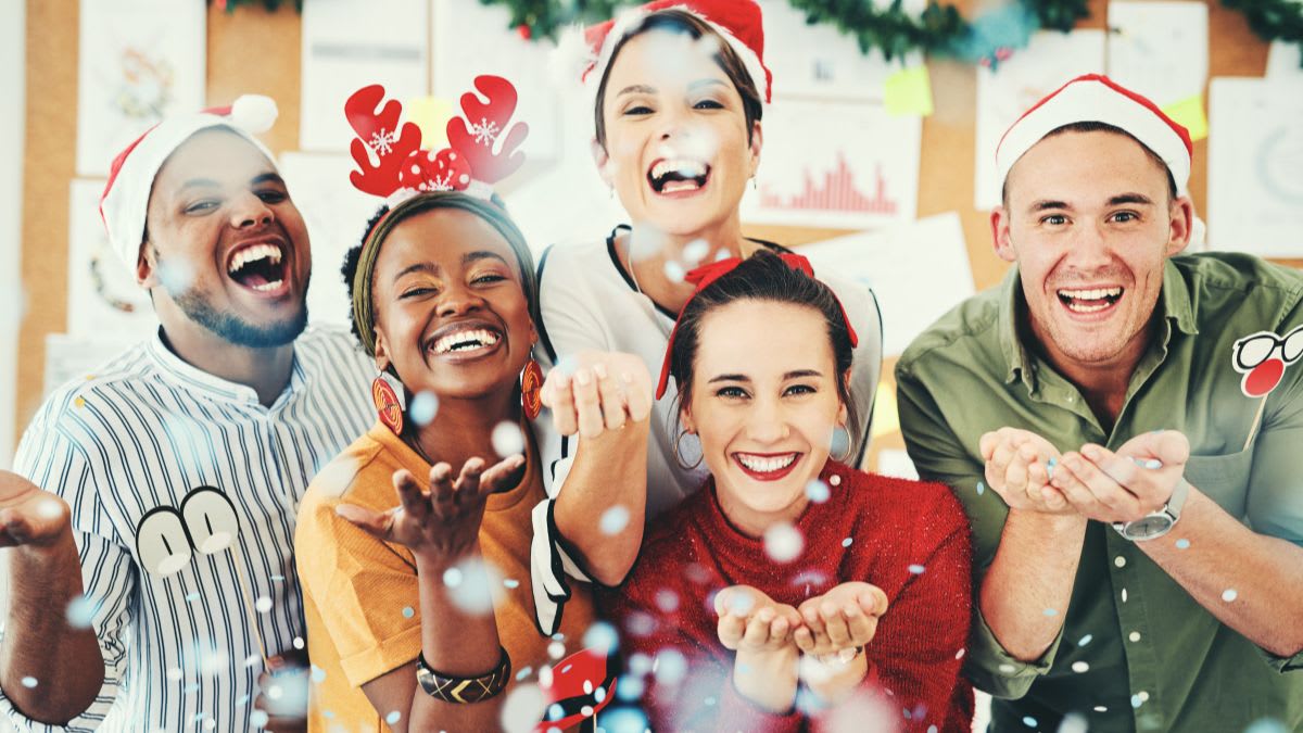 Top Gifts for Interns Abroad in 2023 Top Gifts for Interns Abroad in 2023