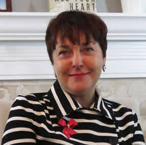 Jennifer L. Ewald headshot.