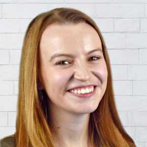 Becca Newman headshot.