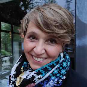 Renata Slunečková headshot.