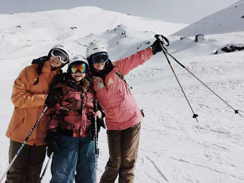 AIFS Abroad students skiing abroad.