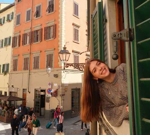 AIFS Abroad intern Michaela in Florence, Italy.