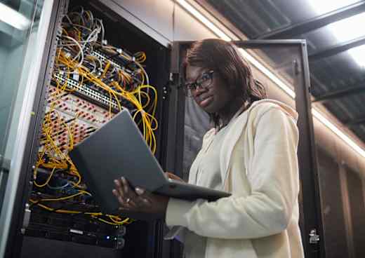 Computer Science Internships - AIFS Abroad