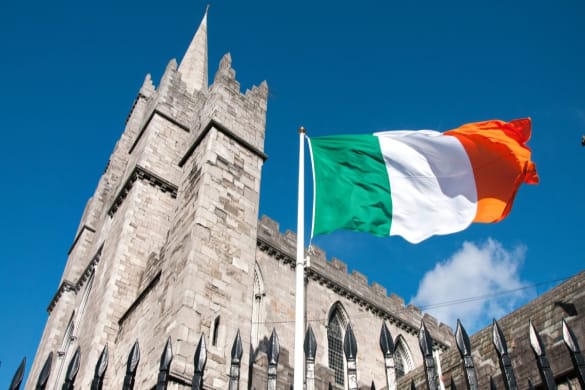 Irish Culture: Language Non Verbal Cues and Traditions